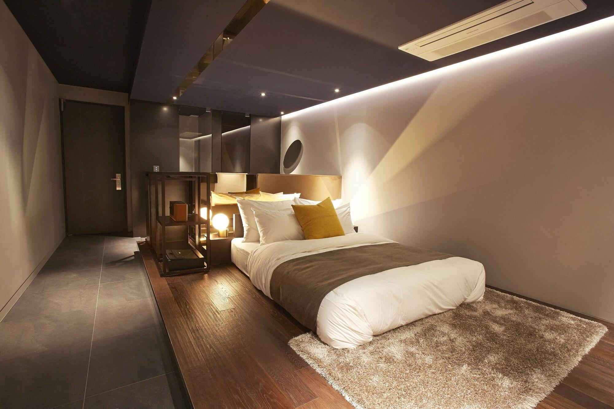 Js The Classic Hotel Osan Exterior photo