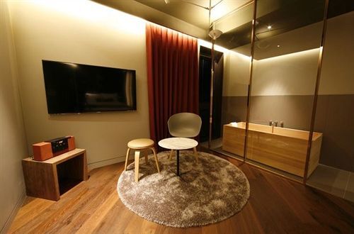 Js The Classic Hotel Osan Exterior photo